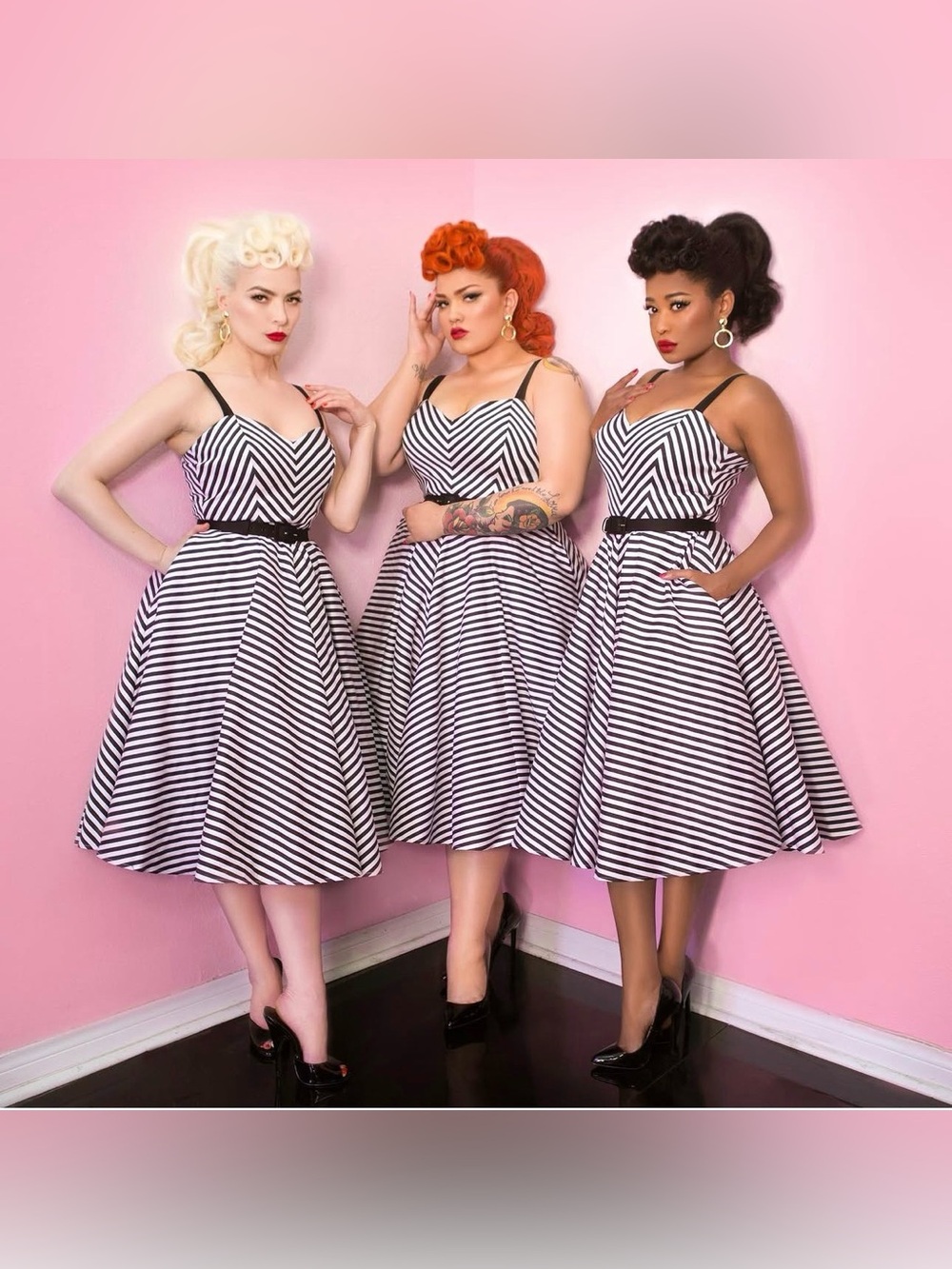 Rare! Pinup Vixen B&W Fit-and-Flare retro swing Dress